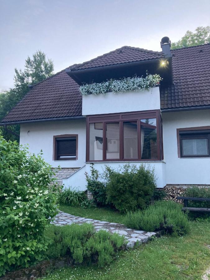 Villa Lykos Plitvice Plitvička Jezera Buitenkant foto